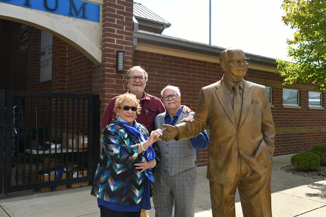 Dr. Allan and Bunny Parnell with Russ Faxon