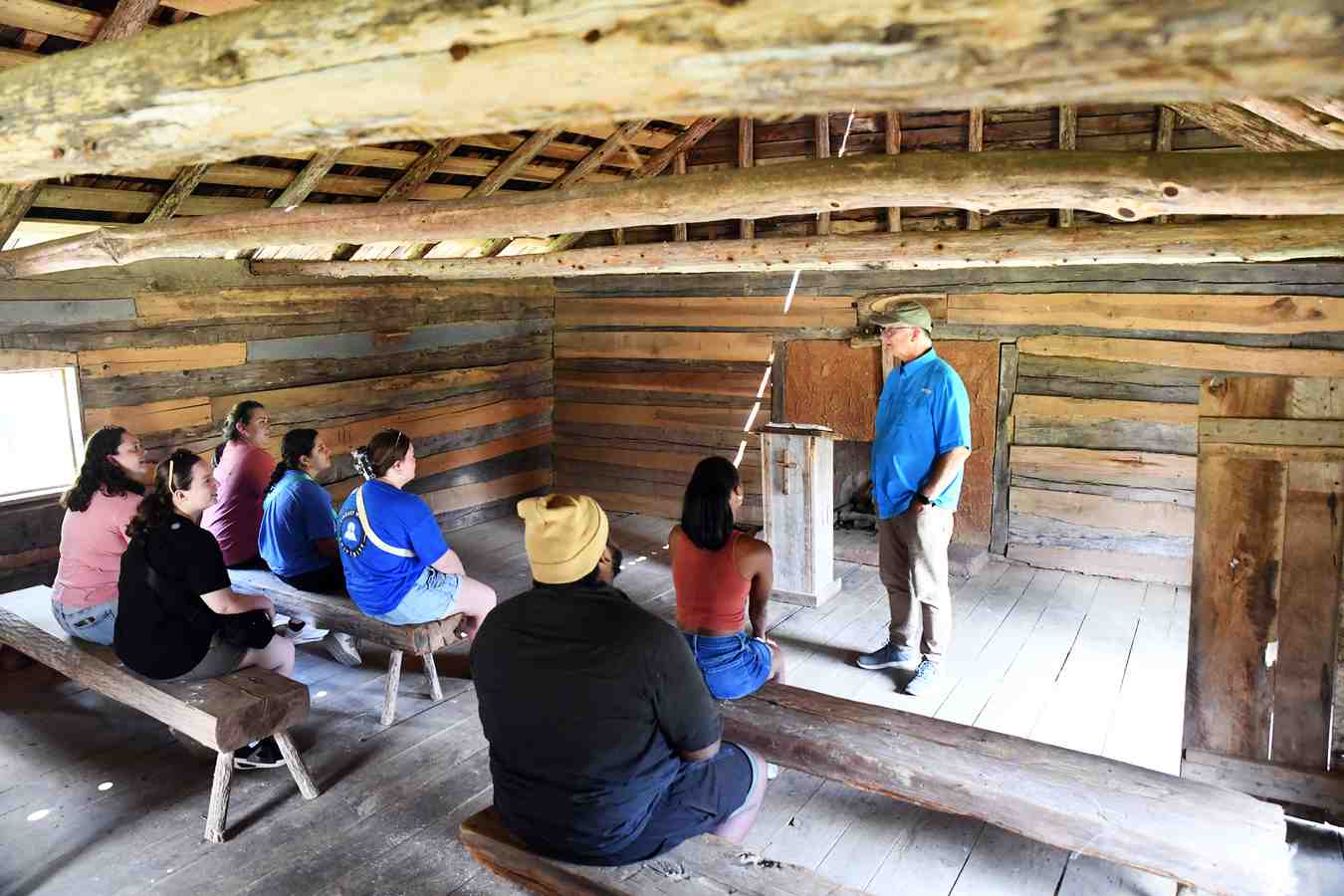 Cast visits battlefied