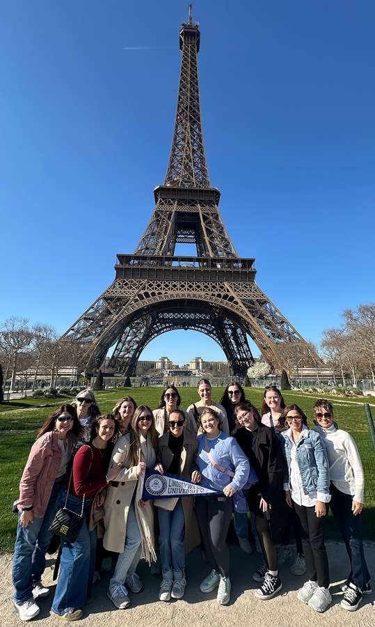 Lindsey Wilson University Nursing Students Study Profession's Origins in London