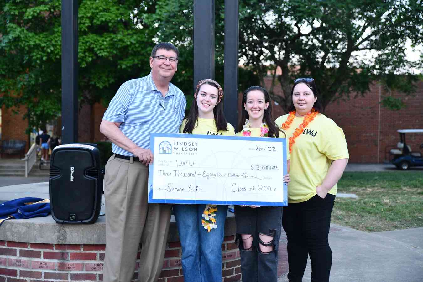 Lindsey Wilson University Seniors Mark Graduation With Senior Gift, Evening on the Quad 