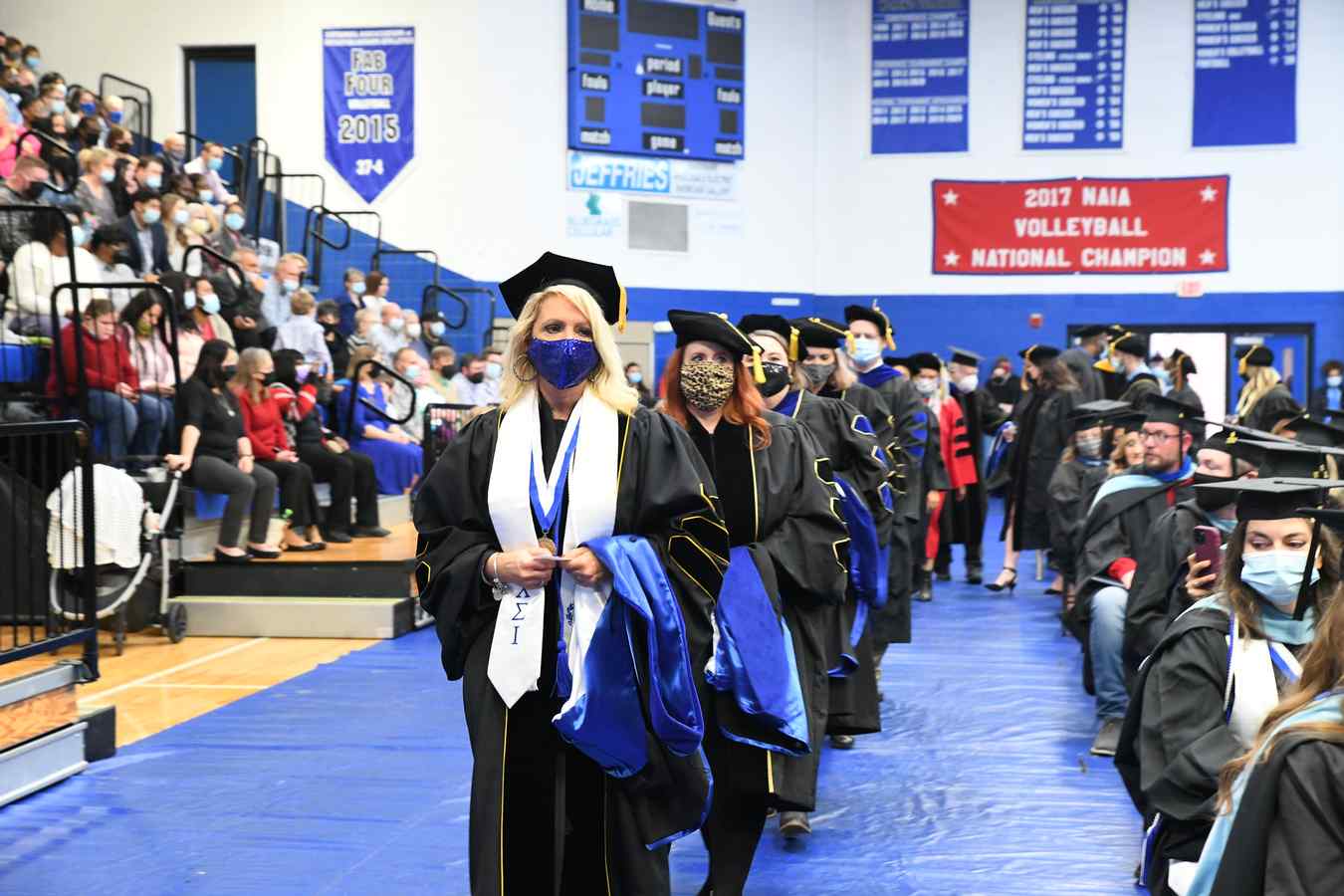 Lindsey Wilson College Confers 409 Degrees at Winter Commencement