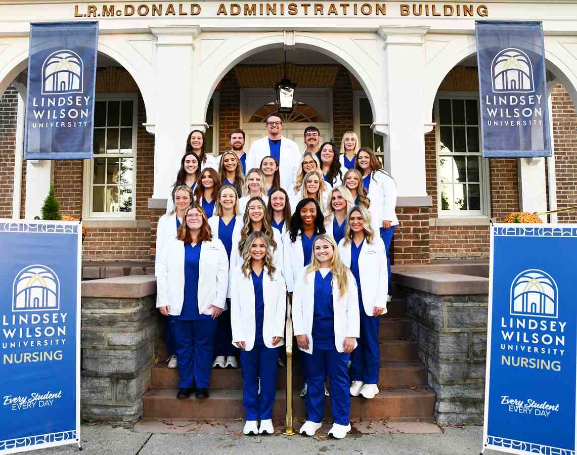 Lindsey Wilson University Nursing Students Receive White Coats